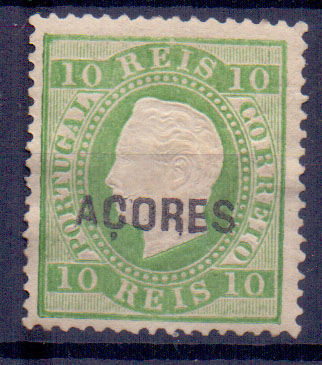 2379.jpg -     Lote:    2379      Lotes pelo Correio      Açores       Descrição:         1879/80 &mdash; D. Luís I. Fita direita. CE29, 10 reis verde amarelo, denteado 13 &frac12;. Valor de catálogo &euro; 155.00        **       Valor Base:     &euro; 15,00     Valor Venda:     &euro; 32,00     