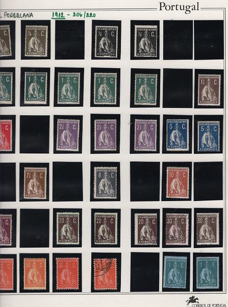 1838.jpg -     Lote:    1838                   Descrição:         Portugal — Álbum com colecção de selos Ceres, com estudo de variedades de papéis, denteados e clichés, em estado de novo e usado. Lote a ver.         Lote       Valor Base:     € 250,00     Valor Venda:     €      