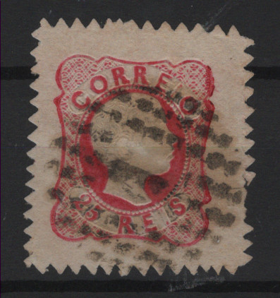 042.jpg -     Lote:    42            Portugal       Descrição:         1856/58 &mdash; D. Pedro V. Cabelos anelados. MF13, 25 reis carmim rosa, papel liso fino, com margens de luxo cortado em zig-zag que se julga ter sido feita numa empresa particular em Lisboa (Eisenach). Valor de catálogo &euro; 500,00.         O       Valor Base:     &euro; 100,00     Valor Venda:     &euro;      