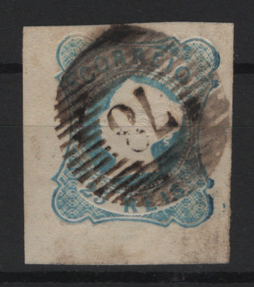 139.jpg -     Lote:    139      Marcofilia em emissões Borja Freire             Descrição:         1853 &mdash; D. Maria II. MF2, 25 reis azul claro, cunho I. Selo isolado, canto de folha e com as outras duas margens largas, obliterado com carimbo numérico da 1.ª reforma, batido a sépia "78 ÁGUEDA", tipo 6.8.6, raridade 4. Exemplar raro, sem defeitos nem reparações.          O       Valor Base:     &euro; 40,00     Valor Venda:     &euro;      