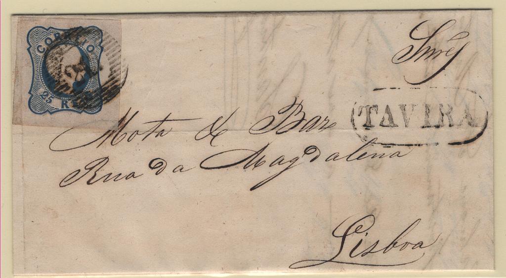 184.jpg -     Lote:    184      Marcofilia em emissões Borja Freire             Descrição:         1856/58 &mdash; D. Pedro V. Cabelos anelados. MF11, 25 reis azul, cunho I (linhas simples), com margens de luxo excecional, em carta circulada de Tavira (21.07.56) para Lisboa (24.07.56), obliterado com carimbo numérico da 1.ª reforma (217 &mdash; TAVIRA), tipo 5.10.5, e nominativo pré-adesivo "TAVIRA". Exemplar raro, muito bonito sem reparações e com ligeira dobra vertical afetando a margem esquerda do selo.         Carta       Valor Base:     &euro; 150,00     Valor Venda:     &euro;      