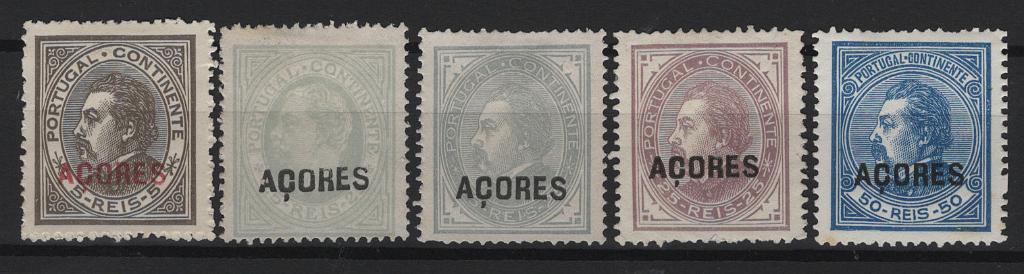 241.jpg -     Lote:    241            Açores       Descrição:         1871/76 &mdash; D. Luís I. Fita direita. Selos do Continente com sobrecarga AÇORES, tipo C. MF32/35. Série completa de reimpressões de 1885, denteado 13 &frac12; + MF34 com variedade de cor. B. Valor de catálogo &euro; 150,00.         R*       Valor Base:     &euro; 30,00     Valor Venda:     &euro;      