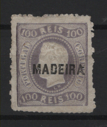 259.jpg -     Lote:    259                   Descrição:         1868 &mdash; D. Luís I. Fita curva, não denteados. Selos do Continente com sobrecarga MADEIRA, tipo A. MF4, 100 reis lilás malva, cunho Ia com margens de luxo, denteado em cruz (Percê en croix"), com denteado 13 &frac12;. Selo sem goma, com boa cor, sem defeitos ou reparações. MR.         *       Valor Base:     &euro; 150,00     Valor Venda:     &euro;      
