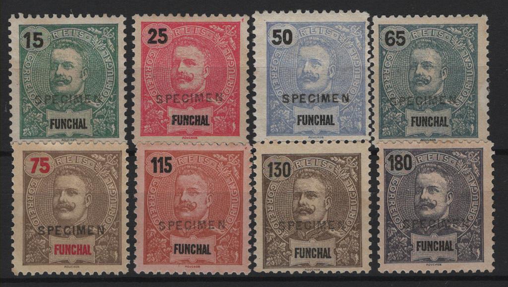 280.jpg -     Lote:    280                   Descrição:         1898/1905 &mdash; D. Carlos I Mouchon. Novas cores e valores. MF27/34. Série completa com selos originais, distribuídos com as reimpressões de 1905, com sobrecarga SPECIMEN a preto e horizontal. Selos sem goma. B e R.         *       Valor Base:     &euro; 100,00     Valor Venda:     &euro;      