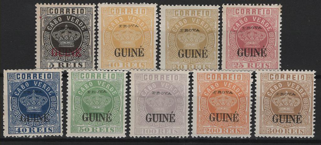 388.jpg -     Lote:    388            Guiné       Descrição:         1879/84 &mdash; Coroa. Selos de Cabo Verde, com sobrecarga "GUINÉ" grande. MF10/18. Série completa de reimpressões de 1885, denteado 13 &frac12;, com sobrecarga "PROVA" pequena, horizontal a preto. Exemplares com boa cor, sem defeitos ou reparações. Valor de catálogo &euro; 315,00.         R*       Valor Base:     &euro; 75,00     Valor Venda:     &euro;      