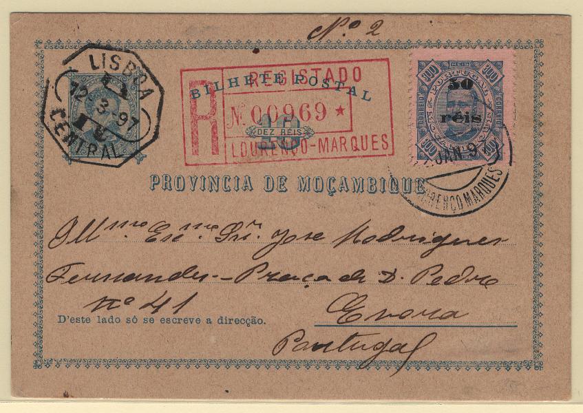 518.jpg -     Lote:    518            Moçambique       Descrição:         1885 &mdash; D. Luís I. OM1, 10 reis azul sobre cartolina camurça. Circulado registado de Lourenço Marques (12.01.97) para Évora (12.03.97), com trânsito por Lisboa (12.03.97), com selo adicional de 50 reis s/ 300 reis, denteado 12 Ÿ, papel porcelana da emissão de 1897 de D. Carlos I, com sobretaxa, MF50. Exemplar bem conservado, sem reparações nem defeitos.         IC       Valor Base:     &euro; 50,00     Valor Venda:     &euro;      