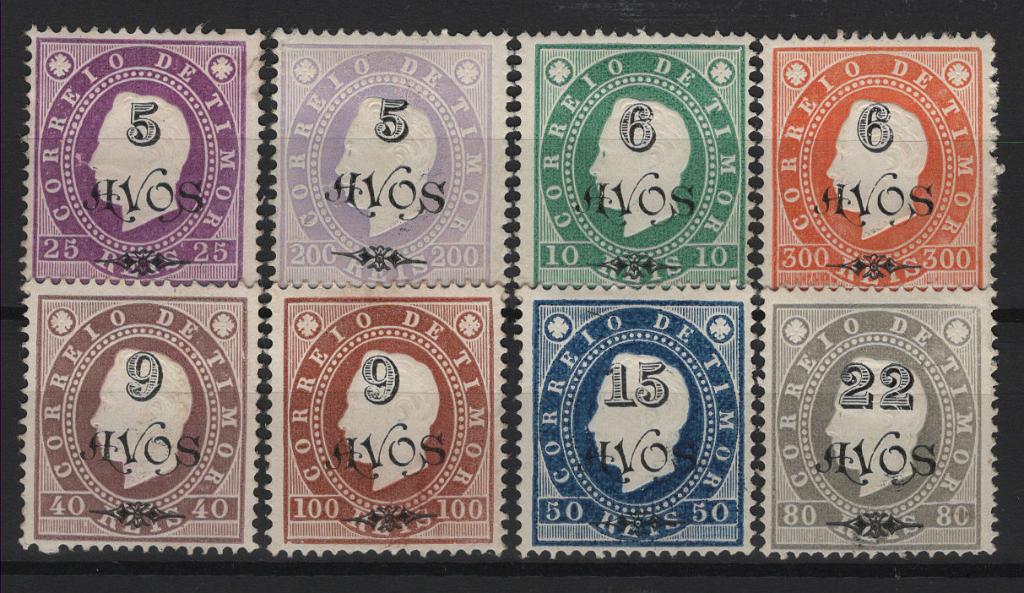 652.jpg -     Lote:    652            Timor       Descrição:         1902 &mdash; D. Luís I. Fita direita, com sobretaxa. MF74/81, 83/84. Série completa de reimpressões de 1905, papel porcelana, denteado 13 &frac12;. Exemplares com boa cor, goma original e sinal de charneira, sem reparações nem defeitos, exceto FM74 com ligeiro defeito na goma. Valor de catálogo &euro; 560,00.         **       Valor Base:     &euro; 160,00     Valor Venda:     &euro;      