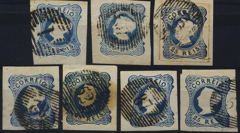 0016.jpg -     Lote:    16            Colecção Invicta       Descrição:         1853 &mdash; D. Maria II. CE2, 25 reis azul, tipo II. Lote de 6 selos com margens de luxo + selo em fragmento com margens curtas. Valor de catálogo &euro; 227,20.        Lote       Valor Base:     &euro; 40,00     Valor Venda:     &euro; 42,00     