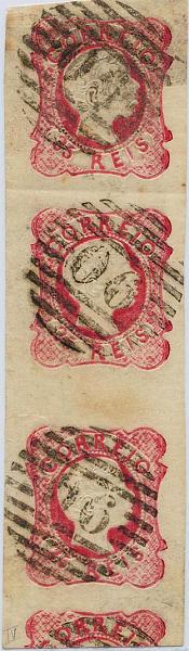 0076.jpg -     Lote:    76            Colecção Invicta       Descrição:         1856/58 &mdash; D. Pedro V. Cabelos anelados. CE13, 25 reis carmim. Tira vertical de 3 selos, com largas margens, obliterado com carimbo de barras "90 &mdash; MONTEMOR-O-VELHO".        O       Valor Base:     &euro; 8,00     Valor Venda:     &euro; 16,00     