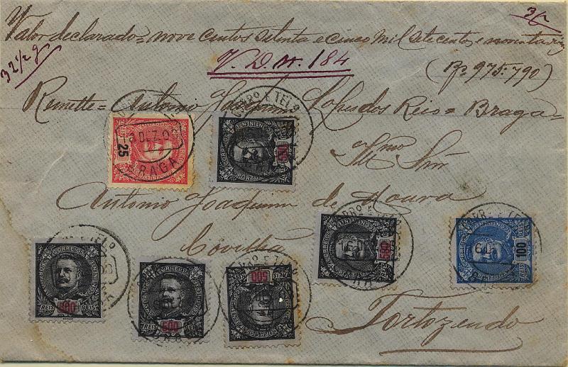 0382.jpg -     Lote:    382            Colecção Clássica - 2.ª parte       Descrição:         1895/1896 &mdash; Carlos I, tipo Mouchon. Valor declarado no valor de Rs 975$790, circulado de Braga (16.02.08) para Tortozento * Covilhã, com selo de 25 reis carmim CE141 + selo de 100 reis azul s/ azul CE135 + 5 selos de 500 reis preto, denteado 11 &frac12;. MB e MR.        Carta       Valor Base:     &euro; 150,00     Valor Venda:     &euro; 340,00     