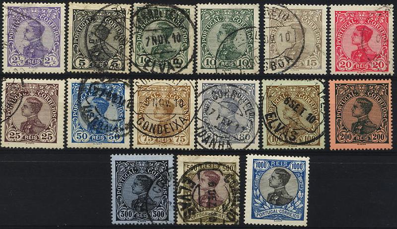 0403.jpg -     Lote:    403            Colecção Clássica - 2.ª parte       Descrição:         1910 &mdash; D. Manuel II. CE156/169. Série completa. Selos de 300 e 1000 reis novos. Valor de catálogo &euro; 81,70.        O/**       Valor Base:     &euro; 15,00     Valor Venda:     &euro; 22,00     
