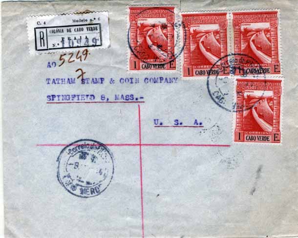 0658.jpg -     Lote:    658            Cabo Verde       Descrição:         1938 &mdash; Império Colonial Português. Sobrescrito circulado registado da Praia (08.09.47) para os EUA (22.09.47) com 4 selos de 1$00 CE230.        Carta       Valor Base:     &euro; 15,00     Valor Venda:     Retirado     