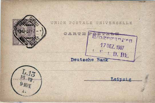 0712.jpg -     Lote:    712            Portugal       Descrição:         1886 &mdash; D. Carlos I. OM24, 20 reis violeta-cinzento, cartolina creme, circulado de Lisboa (13.12.07) para Leipzig (16.12.07, repicado pelo CRÉDIT FRANCO-PORTUGAIS. MB.        IC       Valor Base:     &euro; 10,00     Valor Venda:     Retirado     