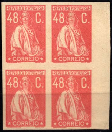 1017.jpg -     Lote:    1017            Portugal       Descrição:         1924/26 &mdash; Ceres. Novas taxas e cores. Quadra de provas de 48C em carmim rosa, não denteadas, em papel amarelado, pontinhado vertical muito leve, sem goma. Cor aprovada. MB.        PRV       Valor Base:     &euro; 15,00     Valor Venda:     &euro; 15,00     