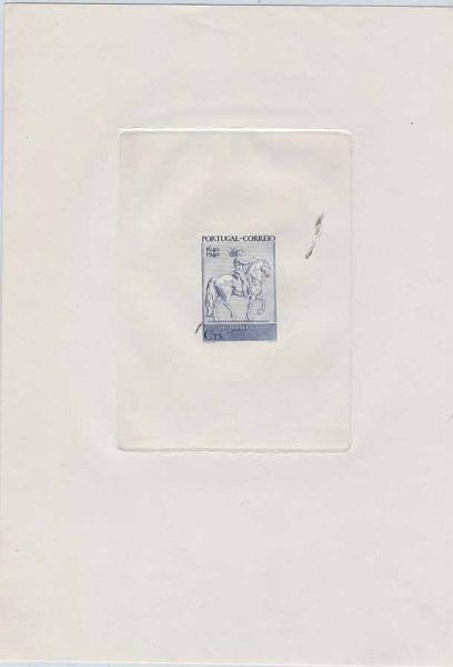 1039.jpg -     Lote:    1039            Portugal       Descrição:         1940 &mdash; Centenários da Fundação e Restauração de Portugal. CE593 (Estátua de D. João IV). Prova de luxo em azul ardósia (prova do cunho), sem impressão da taxa, medindo 223x159 mm. OM2252. MB e R.        PRV       Valor Base:     &euro; 75,00     Valor Venda:     Retirado     