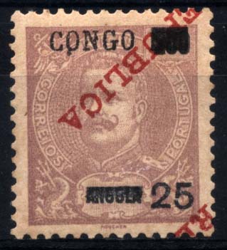 1186.jpg -     Lote:    1186            Angola       Descrição:         1911 &mdash; D. Carlos I Mouchon. Selos de Angola, com sobrecargas "CONGO" e "REPUBLICA" e sobretaxa. CE59, 25 s/ 200 reis. Selo com sobrecarga invertida e deslocada.        **       Valor Base:     &euro; 5,00     Valor Venda:     &euro; 24,00     