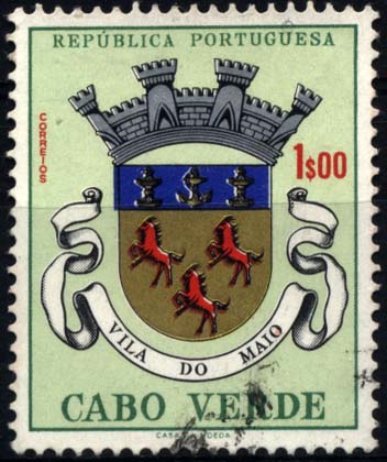 1197.jpg -     Lote:    1197            Cabo Verde       Descrição:         1961 &mdash; Escudos de armas. CE296, 1$00. Selo com deslocação da cor azul.        O       Valor Base:     &euro; 5,00     Valor Venda:     Retirado     