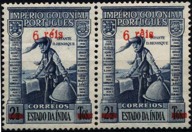 1208.jpg -     Lote:    1208            Índia Portuguesa       Descrição:         1950/51 &mdash; Império Colonial Português, com sobretaxa. CE403, 6 reis s/ 2 &frac12; T azul. Par horizontal. O primeiro selo com "réis" e o segundo com "rêis".        *       Valor Base:     &euro; 3,00     Valor Venda:     &euro; 8,00     