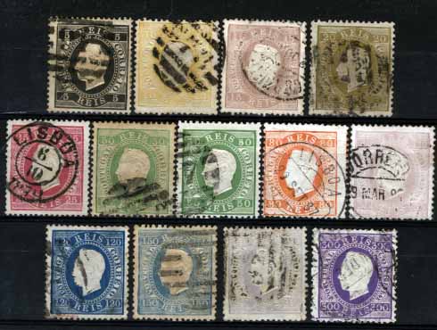 1283.jpg -     Lote:    1283            Portugal       Descrição:         1870/76 &mdash; D. Luís I, fita direita. CE36/47. Série completa em denteado 12 &frac12;, com excepção dos selos de 5, 15 e 25 reis em denteado 13 &frac12;. Valor de catálogo &euro; 2.768,15. Lote a ver.        O       Valor Base:     &euro; 275,00     Valor Venda:     &euro; 275,00     