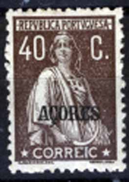 1562.jpg -     Lote:    1562            Açores       Descrição:         1924/26 &mdash; Ceres. Selos do Continente com sobrecarga AÇORES. CE205, 40C castanho escuro, com variedade CORREIC. Valor de catálogo &euro; 84,50.        **       Valor Base:     &euro; 15,00     Valor Venda:     &euro; 15,00     
