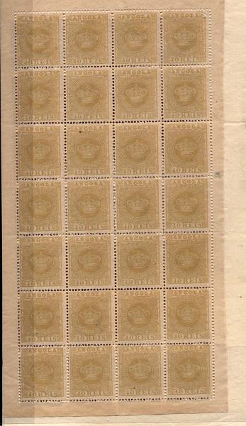 1594.jpg -     Lote:    1594            Angola       Descrição:         1870/85 &mdash; Tipo Coroa. Lote composto por 4 folhas completas de 28 selos, sem goma: CE7 100 reis violeta dent. 12 &frac12;, CE8 200 reis laranja dent 12 &frac12;, CE9 300 reis castanho dent 12 &frac12; e CE13, 40 reis amarelo ocre dent 13 &frac12;. Valor de catálogo &euro; 3.136,00.        Lote       Valor Base:     &euro; 125,00     Valor Venda:     &euro; 170,00     
