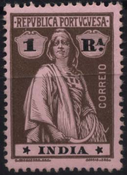 1724.jpg -     Lote:    1724            Índia Portuguesa       Descrição:         1913 &mdash; Ceres. CE270, 1R castanho s/ rosa, papel porcelana, denteado 15x14, posição estrelas III-IV. Valor de catálogo &euro; 112,00.        ***       Valor Base:     &euro; 25,00     Valor Venda:     &euro; 32,00     
