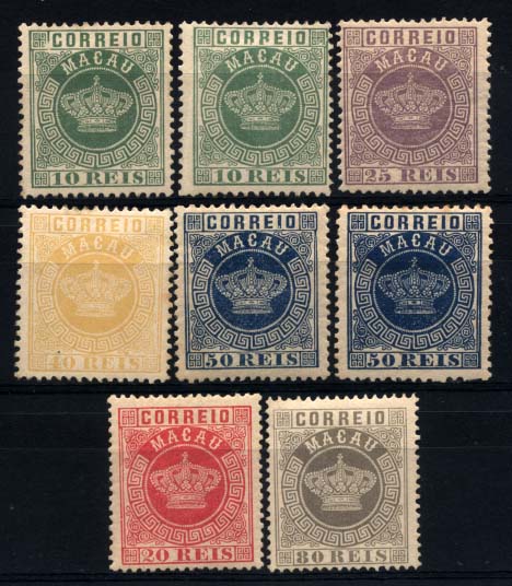 1746.jpg -     Lote:    1746            Macau       Descrição:         1885/89 &mdash; Tipo Coroa. Novas cores e valores. Lote composto por 8 selos: 2xCE16, 10 reis em denteado 12 &frac12;, CE17 em denteado 13 &frac12;, CE18 em denteado 12 &frac12;, CE19 em denteado 12 &frac12;, 2xCE20 em denteado 12 &frac12; e CE21 em denteado 12 &frac12;. Dois selos com pontos de óxido. Valor de catálogo &euro; 188,40.        R**       Valor Base:     &euro; 30,00     Valor Venda:     &euro; 42,00     