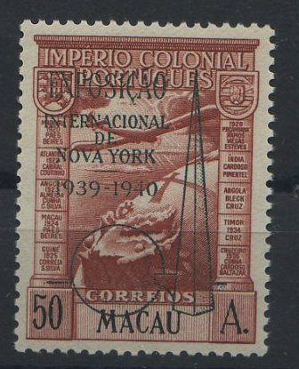 1836.jpg -     Lote:    1836            Macau       Descrição:         1939 &mdash; Correio Aéreo. Império Colonial Português, com sobrecarga "Exposição Internacional de Nova York". CE CA13A, 50 avos castanho vermelho. Valor de catálogo &euro; 373,00.        ***       Valor Base:     &euro; 95,00     Valor Venda:     &euro; 320,00     