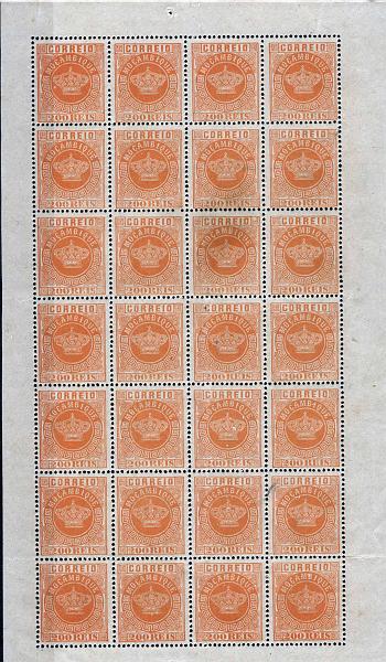 1840.jpg -     Lote:    1840            Moçambique       Descrição:         1876 &mdash; Tipo Coroa. CE8, 200 reis laranja, denteado 13 &frac12;. Folha completa de 28 selos. Valor de catálogo &euro; 138,60.        *       Valor Base:     &euro; 14,00     Valor Venda:     &euro; 14,00     