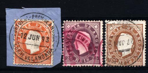 2034.jpg -     Lote:    2034            Angola       Descrição:         Carimbos de duplo círculo (tipo CORR.º DE". 1886 &mdash; D. Luís I, fita direita. Lote composto por selo de 25 reis lilás com carimbo batido a vermelho "CORR.º DE AMBRIZ" + selos de 100 reis com carimbo batido a preto "CORR.º DE AMBRIZ" e fragmento com selo de 300 reis obliterado com carimbo batido a preto "CORR.º DE LANDANA".        O/FRG       Valor Base:     &euro; 10,00     Valor Venda:     &euro; 10,00     