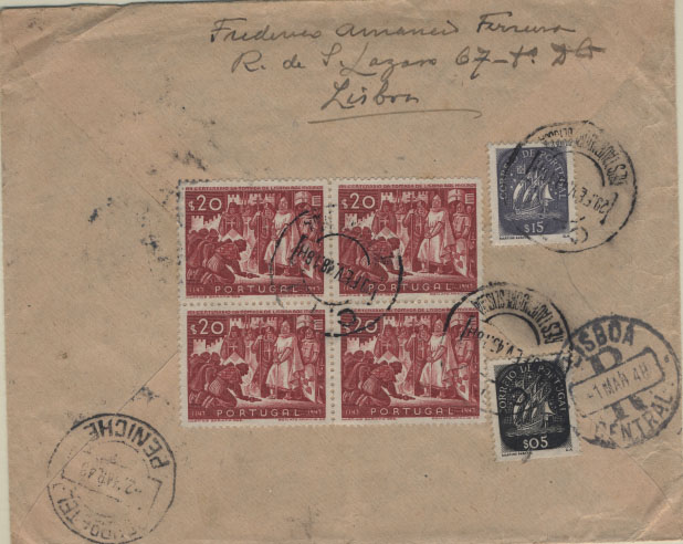 2269.jpg -     Lote:    2269      Lotes pelo Correio       Portugal       Descrição:         1943/47 &mdash; Caravela + 8.º Centenário da Tomada de Lisboa aos Mouros. Sobrescrito circulado registado de Lisboa (29.02.49) para Peniche (02.03.49) com selos de $05 preto e $15 ardósia CE617 e 619 + quadra de $20 vermelho CE686.        Carta       Valor Base:     &euro; 10,00     Valor Venda:     Retirado     