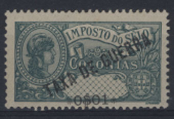 2599.jpg -     Lote:    2599      Lotes pelo Correio       Ultramar       Descrição:         Colónias de África. 1919 &mdash; Selos fiscais com sobrecarga "TAXA DE GUERRA". CE IP1, 0$01 verde. Selo com deslocação acentuada da impressão da taxa.        ***       Valor Base:     &euro; 5,00     Valor Venda:     Retirado     
