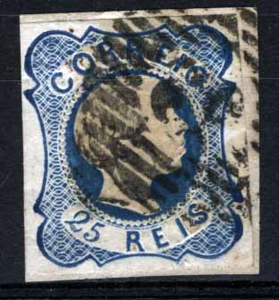 2635.jpg -     Lote:    2635      Lotes pelo Correio       Portugal       Descrição:         FRG 1855/1856 &mdash; D. Pedro V. cabelos lisos. CE7, 25 reis azul, sobre fragmento, com margens curtas. Valor de catálogo &euro; 49,60.        O       Valor Base:     &euro; 5,00     Valor Venda:     &euro; 5,00     