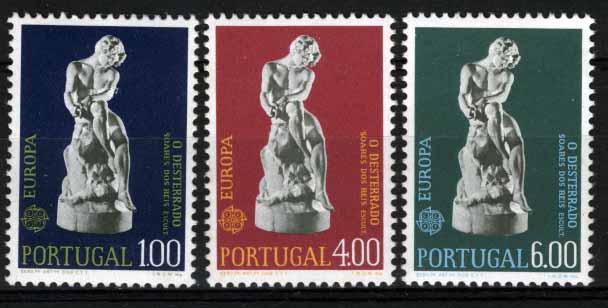 2763.jpg -     Lote:    2763      Lotes pelo Correio       Portugal       Descrição:         1974 &mdash; Europa CEPT. Escultura. CE1209/11. Série completa. Valor de catálogo &euro; 73,20.        *       Valor Base:     &euro; 15,00     Valor Venda:     Retirado     