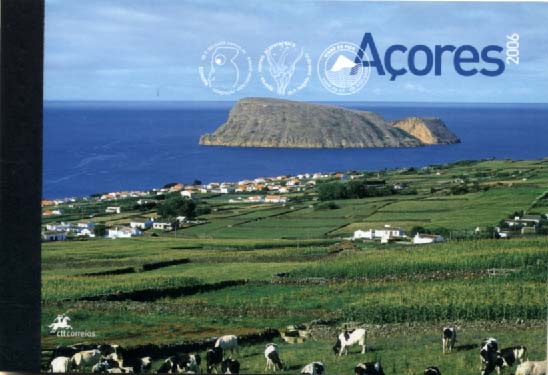 2781.jpg -     Lote:    2781      Lotes pelo Correio       Portugal       Descrição:         2006 &mdash; Madeira 2006 + Açores 2006. Cadernetas com os selos e blocos emitidos em 2006 + provas da emissão Europa-Madeira e Europa-Açores. Valor de catálogo &euro; 71.60.        CRT       Valor Base:     &euro; 14,00     Valor Venda:     &euro; 20,00     
