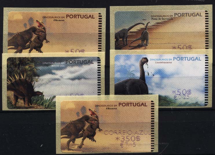 2795.jpg -     Lote:    2795      Lotes pelo Correio       Portugal       Descrição:         1999 &mdash; Dinossáurios em Portugal. Máquina AMIEL. CE ETQ19A. Dupla afixação da taxa. Série completa dos 4 motivos na taxa de 50$ / &euro; 0,25 + Etiqueta para o Correio Azul 350$ / &euro; 7,15 (erro, em vez de &euro; 1,75).        ETQ       Valor Base:     &euro; 10,00     Valor Venda:     &euro; 10,00     