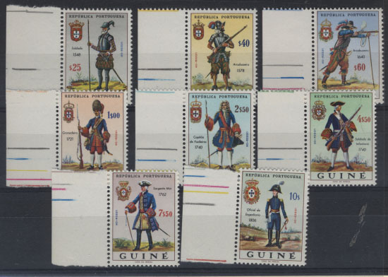 2901.jpg -     Lote:    2901      Lotes pelo Correio       Guiné       Descrição:         1966 &mdash; Uniformes do Exército. CE311/318. Série completa, bordo lateral de folha. MB.        ***       Valor Base:     &euro; 5,00     Valor Venda:     &euro; 8,00     