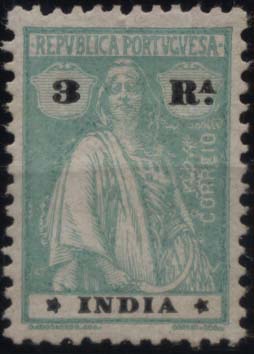 2906.jpg -     Lote:    2906      Lotes pelo Correio       Índia Portuguesa       Descrição:         1922 &mdash; Ceres. CE320, 3R azul turquesa. Estrelas III-IV. Valor de catálogo &euro; 45,80.        **       Valor Base:     &euro; 10,00     Valor Venda:     &euro; 19,00     