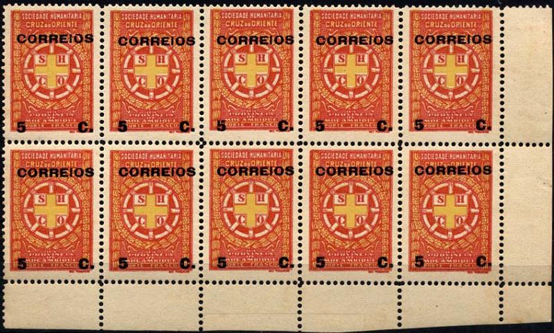 2949.jpg -     Lote:    2949      Lotes pelo Correio       Moçambique       Descrição:         1927 &mdash; Imposto Postal. Selos de Porte Franco com sobrecarga. CE IP14, 5C amarelo e vermelho. Bloco horizontal de 10 selos. Dois selos com pontos de óxido. Valor de catálogo &euro; 20,00.        ***       Valor Base:     &euro; 5,00     Valor Venda:     Retirado     