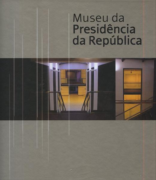 3041.jpg -     Lote:    3041      Lotes pelo Correio              Descrição:         2004 &mdash; Museu da Presidência da República. CE L59. Livro editado pelos CTT. Valor de catálogo &euro; 42,50.        Livro       Valor Base:     &euro; 8,00     Valor Venda:     &euro; 12,00     