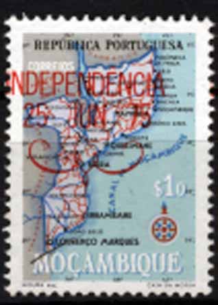 3145.jpg -     Lote:    3145      Lotes pelo Correio              Descrição:      República de Moçambique.   1975 &mdash; Independência. Carta Geográfica de Moçambique. Selo com a sobrecarga deslocada.        *       Valor Base:     &euro; 3,00     Valor Venda:     Retirado     