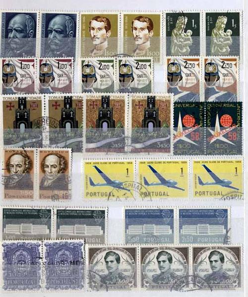3176.jpg -     Lote:    3176      Lotes pelo Correio              Descrição:      Portugal.   Classificador com blocos de selos usados na sua grande maioria em pares, dos anos 40 a 70. Lote a ver.        Lote       Valor Base:     &euro; 15,00     Valor Venda:     &euro; 17,00     