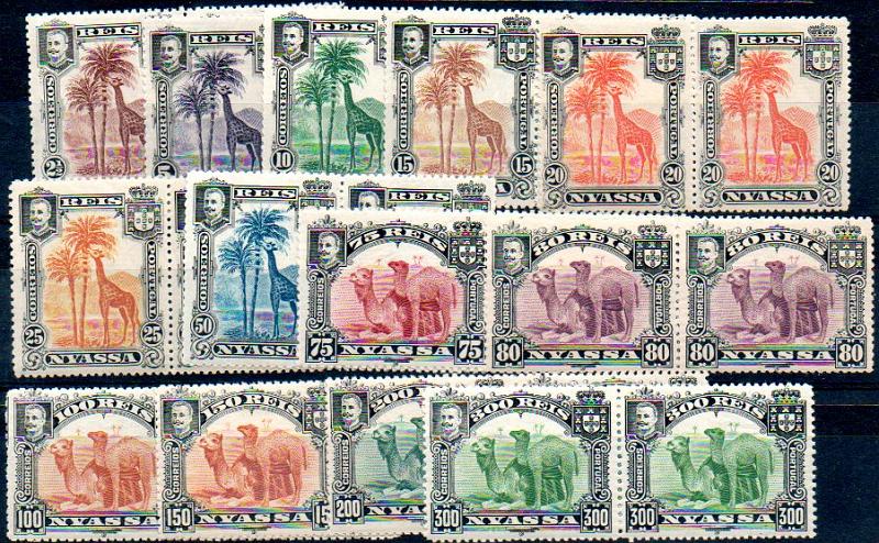 0018.jpg -     Lote:    18      Colecção IMPÉRIO      Companhia do Niassa       Descrição:         1901 &mdash; D. Carlos I (Girafa e Camelos). CE27/39. Série completa em pares. Muito leve sinal de charneira. Valor de catálogo &euro; 60,70.        **       Valor Base:     &euro; 20,00     Valor Venda:     &euro; 44,00     