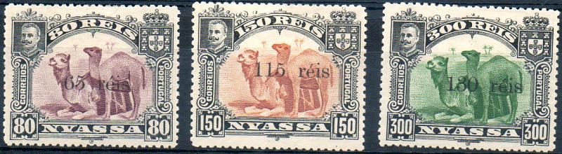 0030.jpg -     Lote:    30      Colecção IMPÉRIO      Companhia do Niassa       Descrição:         1903 &mdash; D. Carlos I. Selos de 1901 com sobretaxa, tipografada a preto localmente. CE45/47. Série completa. Valor de catálogo &euro; 189,60.        **       Valor Base:     &euro; 50,00     Valor Venda:     &euro; 55,00     