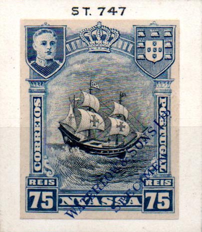 0042.jpg -     Lote:    42      Colecção IMPÉRIO      Companhia do Niassa       Descrição:         1911 &mdash; D. Manuel II. CE58, 75 reis. Prova de cor não denteada em azul e preto, com sobrecarga azul "WATERLOW & SONS LTD / SPECIMEN". Prova colada em cartão com inscrição "ST. 747".        PRV       Valor Base:     &euro; 25,00     Valor Venda:     &euro; 100,00     