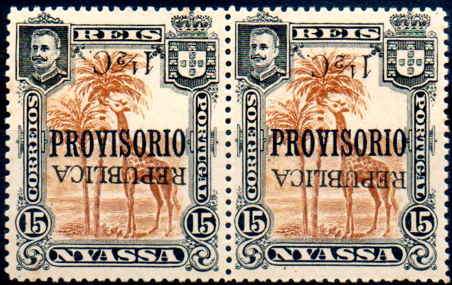 0053.jpg -     Lote:    53      Colecção IMPÉRIO      Companhia do Niassa       Descrição:         1918 &mdash; D. Carlos I, com sobretaxa e sobrecarga REPUBLICA. CE68, 1 &frac12; c s/ 15 reis castanho amarelo. Par horizontal com a sobrecarga e sobretaxa invertidas. MB.        **       Valor Base:     &euro; 25,00     Valor Venda:     &euro; 60,00     