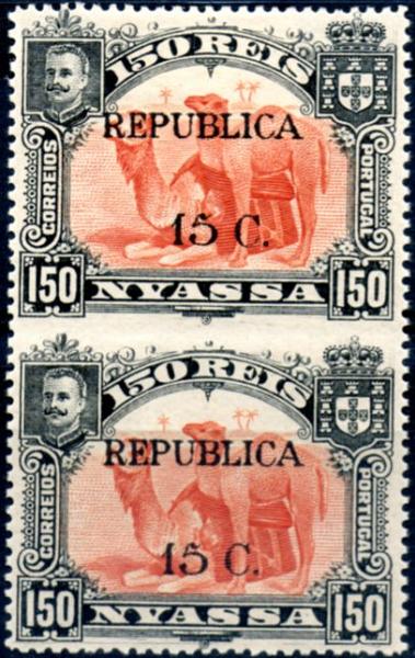 0062.jpg -     Lote:    62      Colecção IMPÉRIO      Companhia do Niassa       Descrição:         1918 &mdash; D. Carlos I, com sobretaxa e sobrecarga REPUBLICA. CE76, 15 c s/ 150 reis castanho laranja. Par vertical não denteado horizontalmente entre os dois selos. MB e MR.        ***/**       Valor Base:     &euro; 50,00     Valor Venda:     &euro; 80,00     