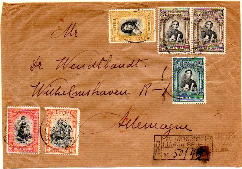 0405.jpg -     Lote:    405            Portugal       Descrição:         1927 &mdash; Independência de Portugal * 2.ª emissão. Sobrescrito circulado registado de Lisboa (29.11.27 &mdash; 1.º dia de circulação) para a Alemanha com selos de 4c, 5c (par), 96c, 1$60 e 4$50, CE422, 423, 432, 433 e 434. MB e MR. Falta parte do sobrescrito no verso.        Carta       Valor Base:     &euro; 200,00     Valor Venda:     &euro; 750,00     