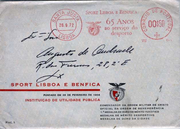 0490.jpg -     Lote:    490                   Descrição:         Cartas publicitárias. Sport Lisboa e Benfica. Carta timbrada, circulada em Lisboa (26.09.72) com franquia mecânica a vermelho, com publicidade ao clube "SPORT LISBOA E BENFICA / 65 ANOS AO SERVIÇO DO DESPORTO".        Carta       Valor Base:     &euro; 8,00     Valor Venda:     &euro; 14,00     