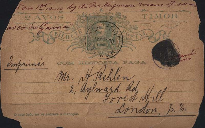 0583.jpg -     Lote:    583            Timor       Descrição:         1903 &mdash; D. Carlos I tipo Mouchon. OM7, 2 + 2 avos verde s/ cartolina camurça (1.ª folha), circulado de Timor (01.10.10) para Londres, sucessivamente transportado pelo navio "Vasco da Gama" para Batavia e pelo "Verfflinger" em trânsito por Singapura, Penang, Colombo, Suez, Port Said, Nápoles" com chegada a Londres em 04.11.10. Rota manuscrita no verso. Inteiro com defeitos, mas interessante em termos de correio marítimo.        IC       Valor Base:     &euro; 30,00     Valor Venda:     Retirado     